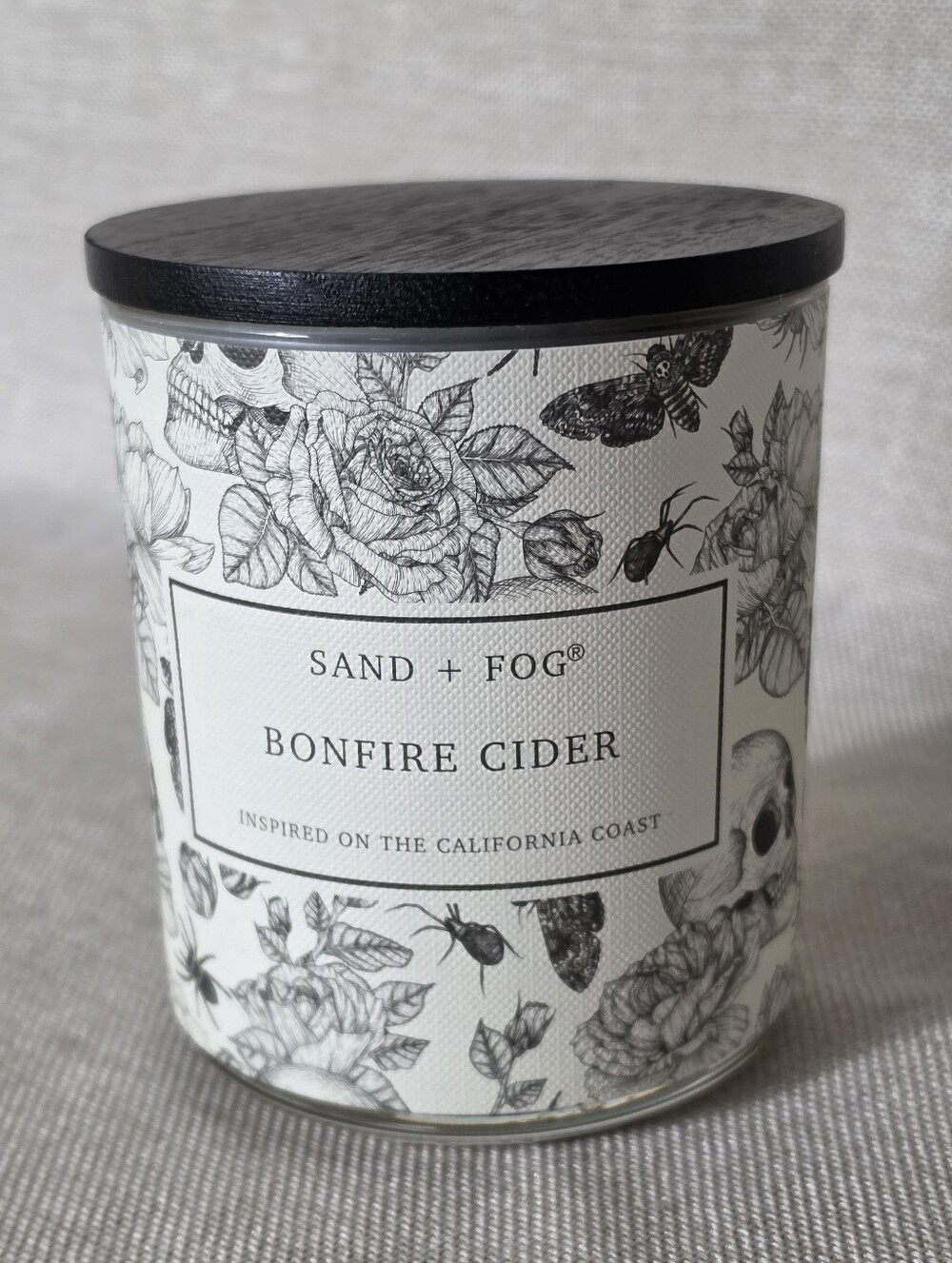 SAND + FOG Bonfire Cider Scented Candle - Black & White 10oz